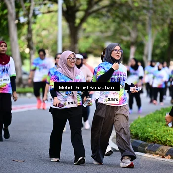 Runner Photo 8412899