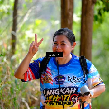Runner Photo 8412903