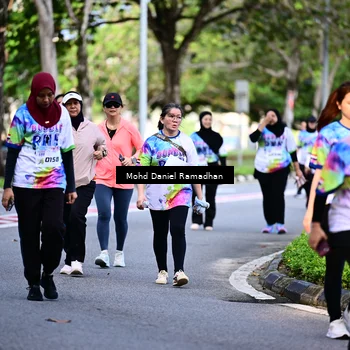 Runner Photo 8412910
