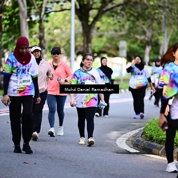 Runner Photo 8412912