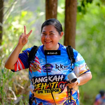 Runner Photo 8412913