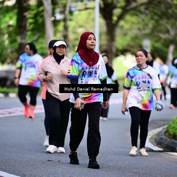Runner Photo 8412915