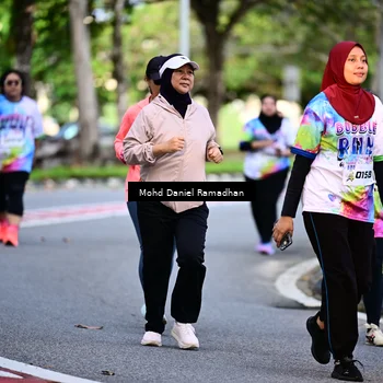 Runner Photo 8412918