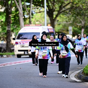 Runner Photo 8412930