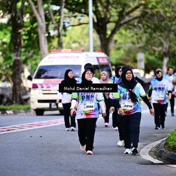 Runner Photo 8412932