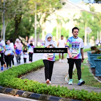 Runner Photo 8412939