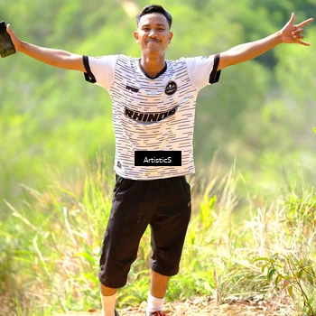 Runner Photo 8412944
