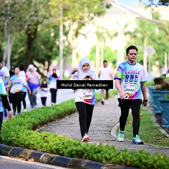 Runner Photo 8412948