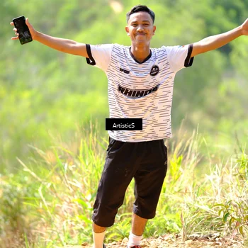 Runner Photo 8412951