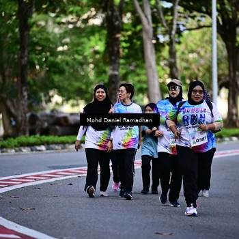 Runner Photo 8412957