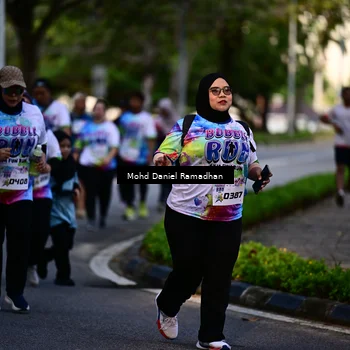 Runner Photo 8412971