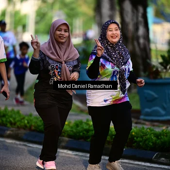 Runner Photo 8412983