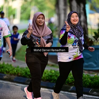 Runner Photo 8412986