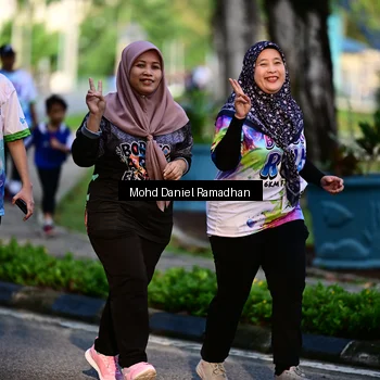 Runner Photo 8412987