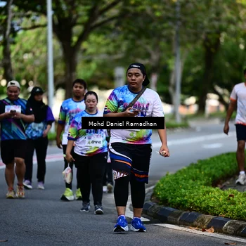 Runner Photo 8412990