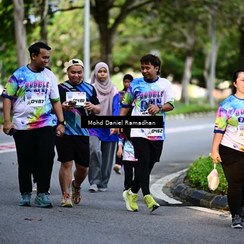 Runner Photo 8413008