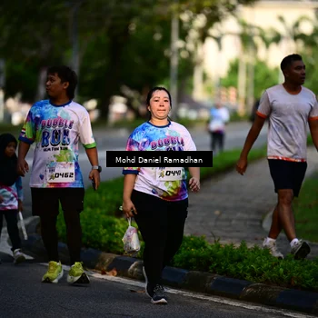 Runner Photo 8413011