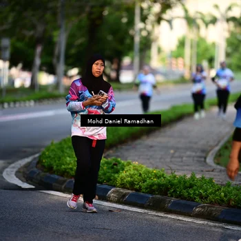 Runner Photo 8413042