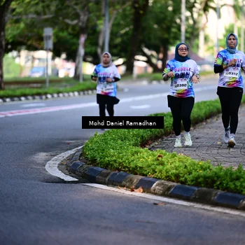 Runner Photo 8413059