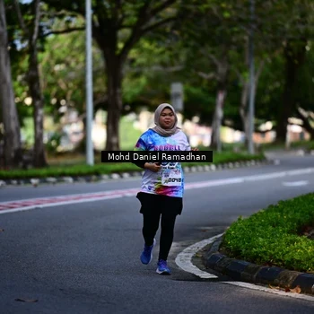 Runner Photo 8413093
