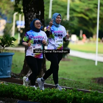 Runner Photo 8413095
