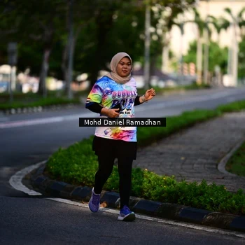 Runner Photo 8413099