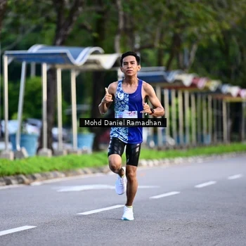 Runner Photo 8413126
