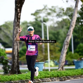 Runner Photo 8413138