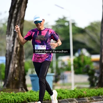Runner Photo 8413188