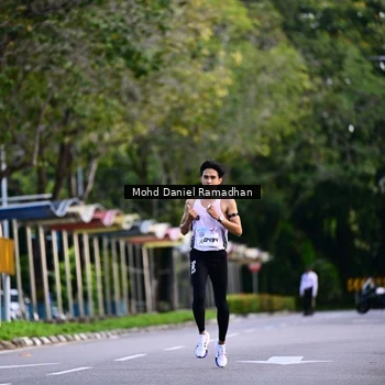 Runner Photo 8413199