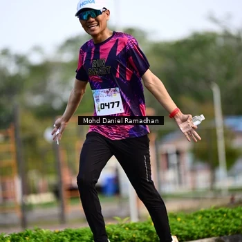 Runner Photo 8413204