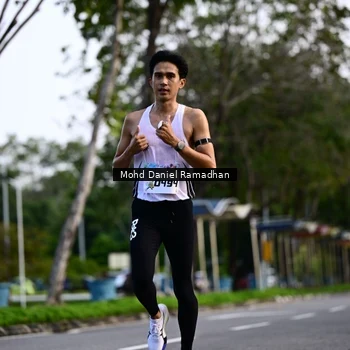 Runner Photo 8413210