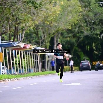 Runner Photo 8413220