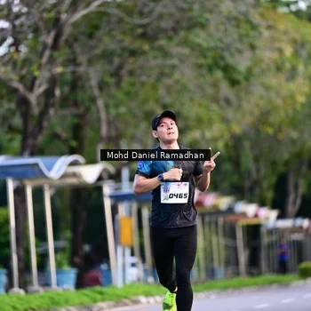 Runner Photo 8413228