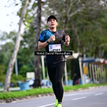 Runner Photo 8413235