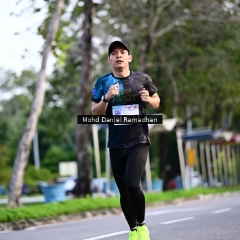 Runner Photo 8413237