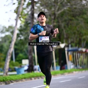 Runner Photo 8413239