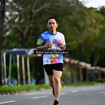 Runner Photo 8413250