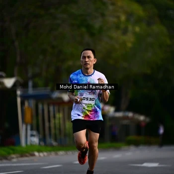 Runner Photo 8413251