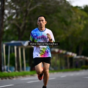 Runner Photo 8413252