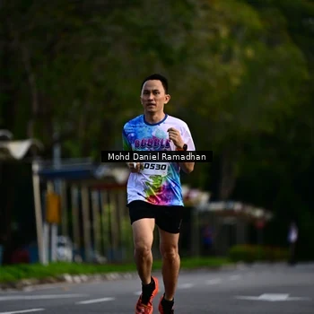 Runner Photo 8413253