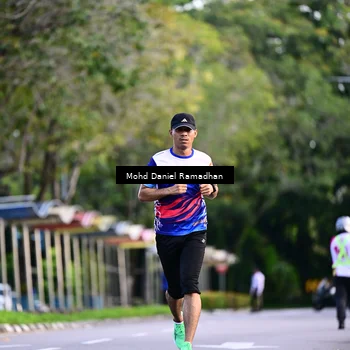 Runner Photo 8413279