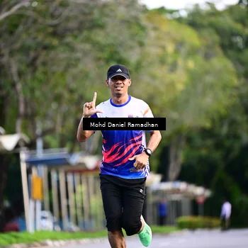 Runner Photo 8413284