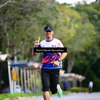 Runner Photo 8413290