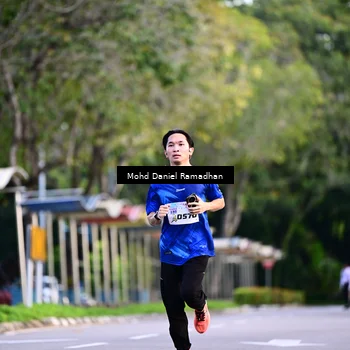 Runner Photo 8413338