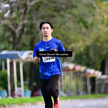 Runner Photo 8413342