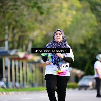 Runner Photo 8413397