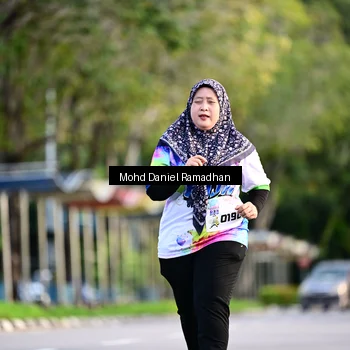 Runner Photo 8413402