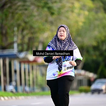 Runner Photo 8413403