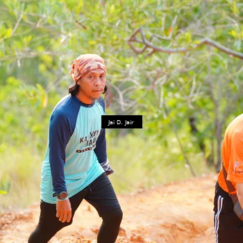 Runner Photo 8413414